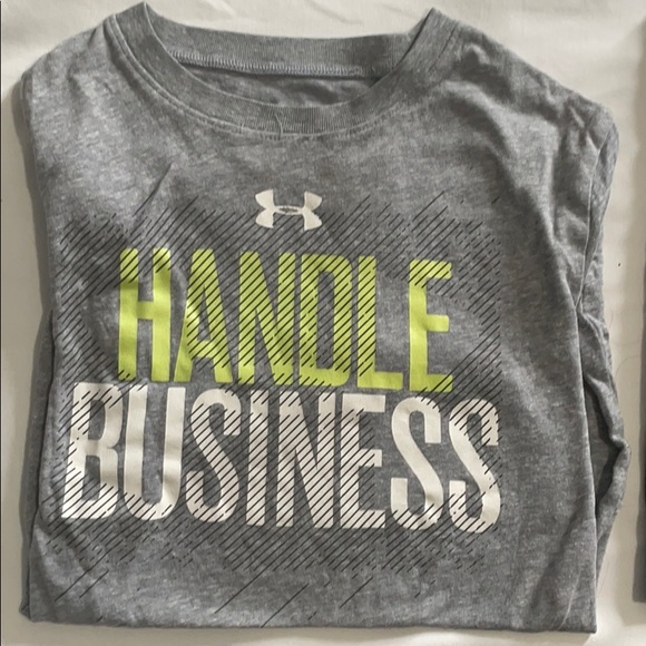 Shirts - Picture 6 of 9